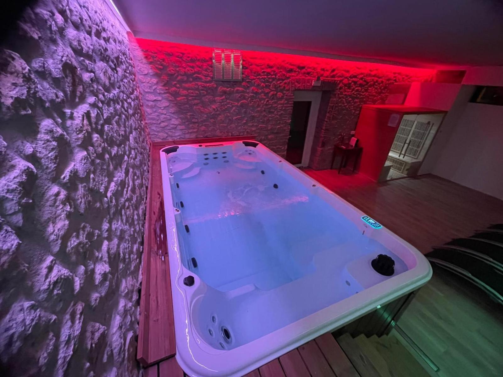 Novecento Luxury&Spa Residence 4 Stelle Montese Extérieur photo